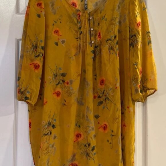 Tops - Kensie Large rust floral sheer shift Dress